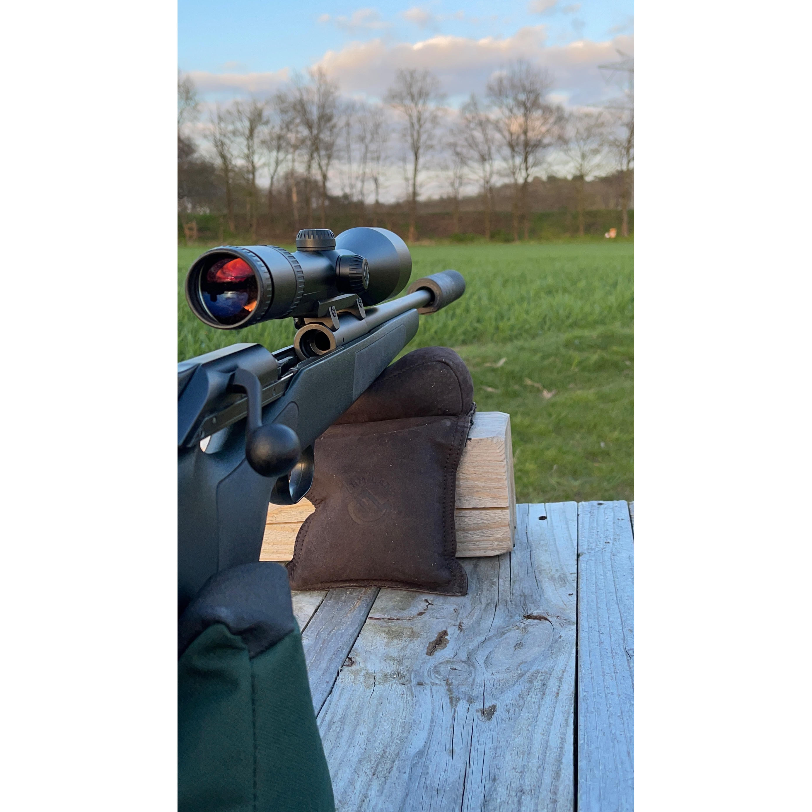 Support de fusil en cuir velours