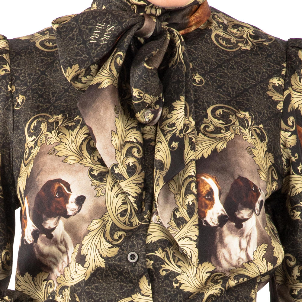 Blouse en soie Sara Tiara, motif renard et chien