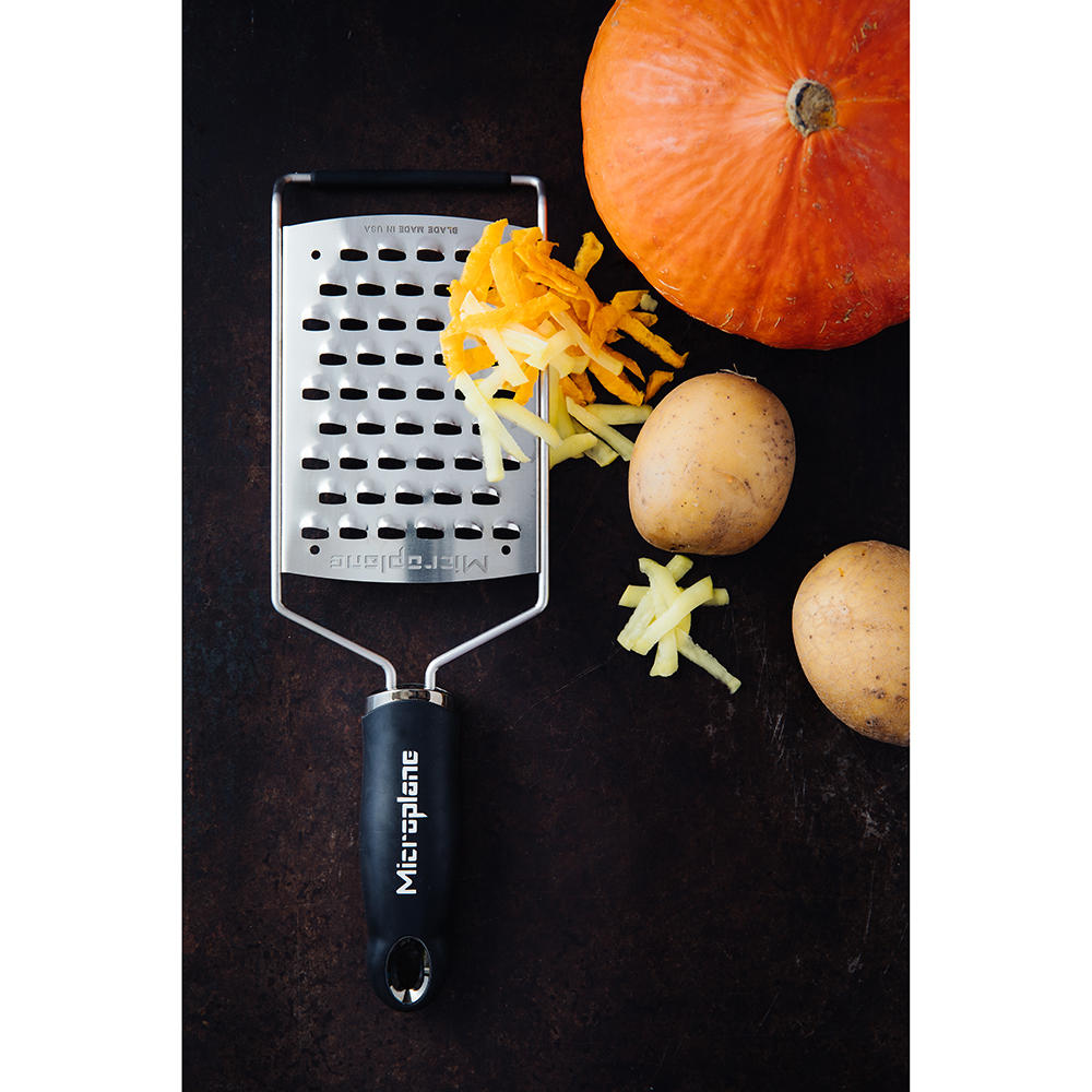 Microplane® Gourmet Kitchen Grater, XL Blade, Extra Coarse