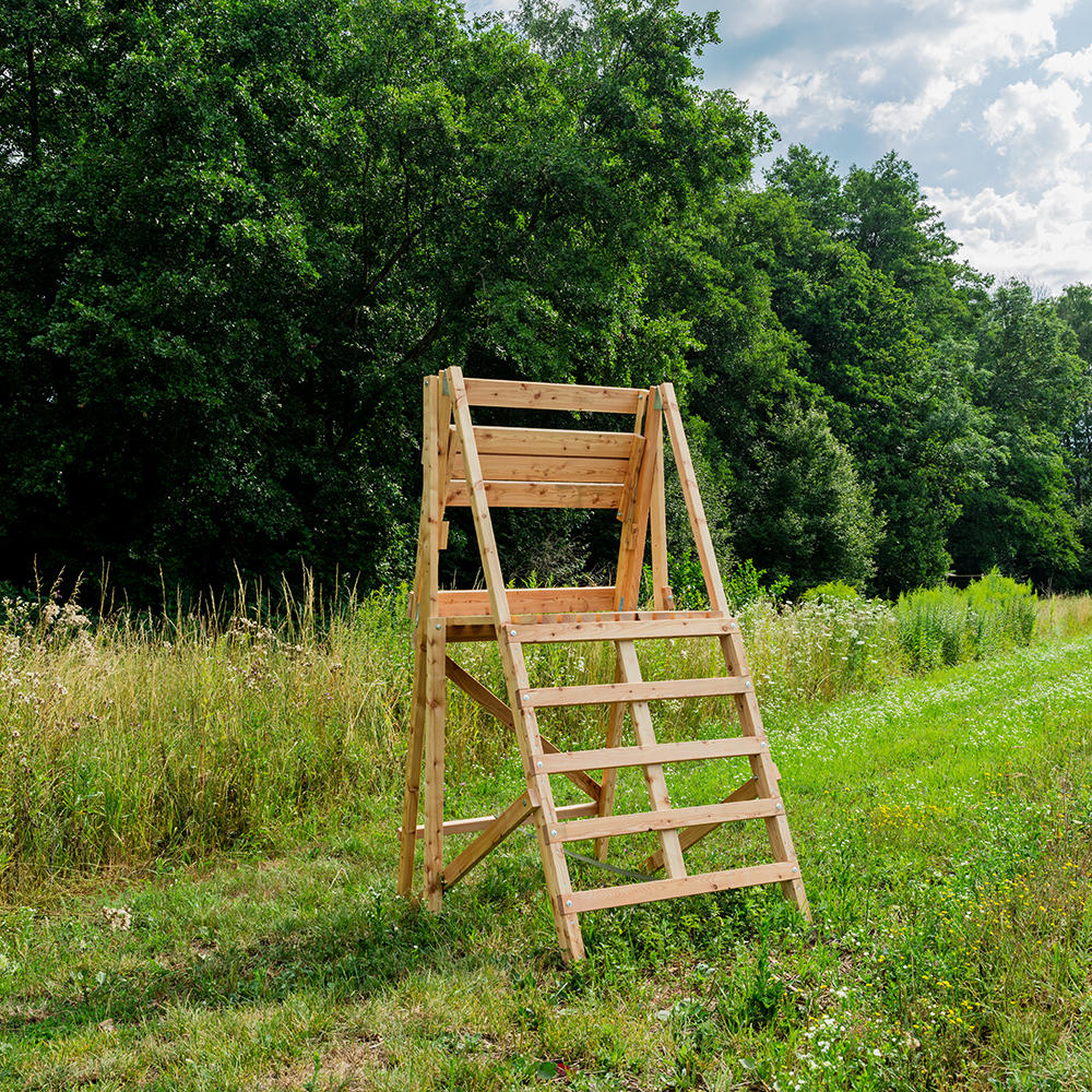 Échelle d’affût pliable en bois de mélèze