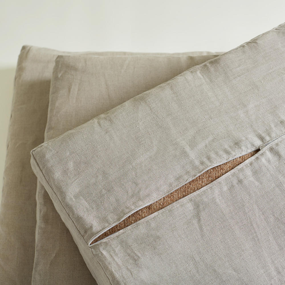 Helen Wells »Tweed Blackberry« Dog Bed, Size M 