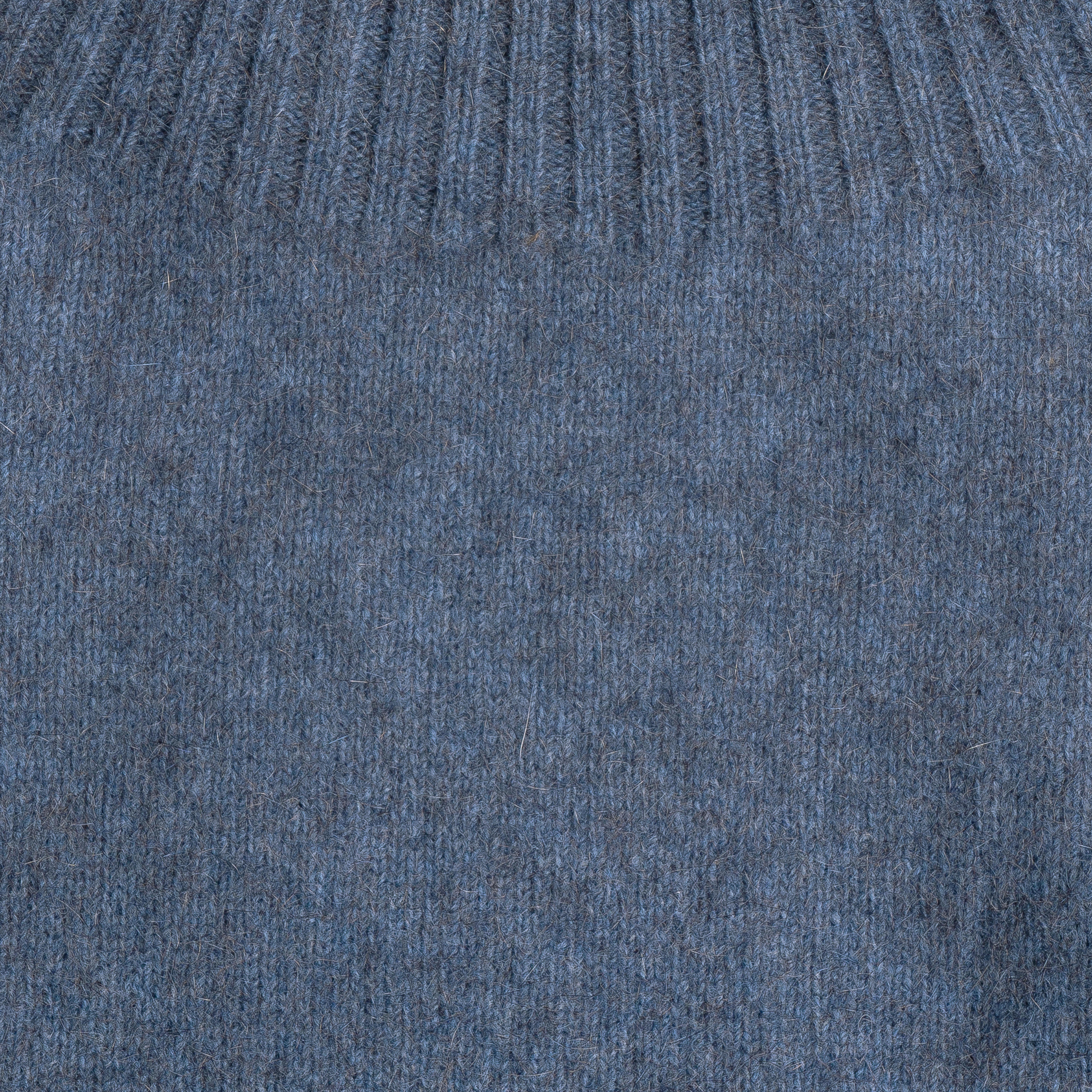 Possum Merino Women’s Rib Turtle Neck