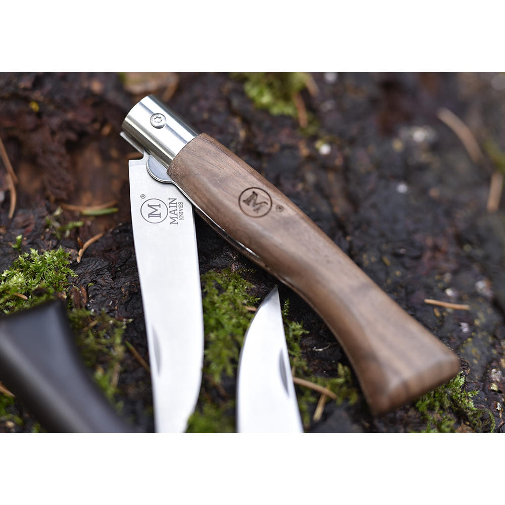 MAIN »Italian Line« Folding Knife, Walnut